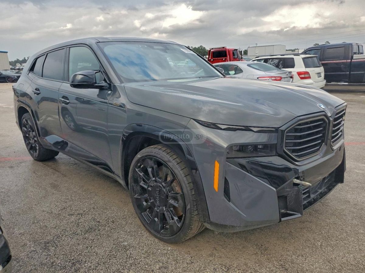 BMW XM 2025 — миниатюра 4