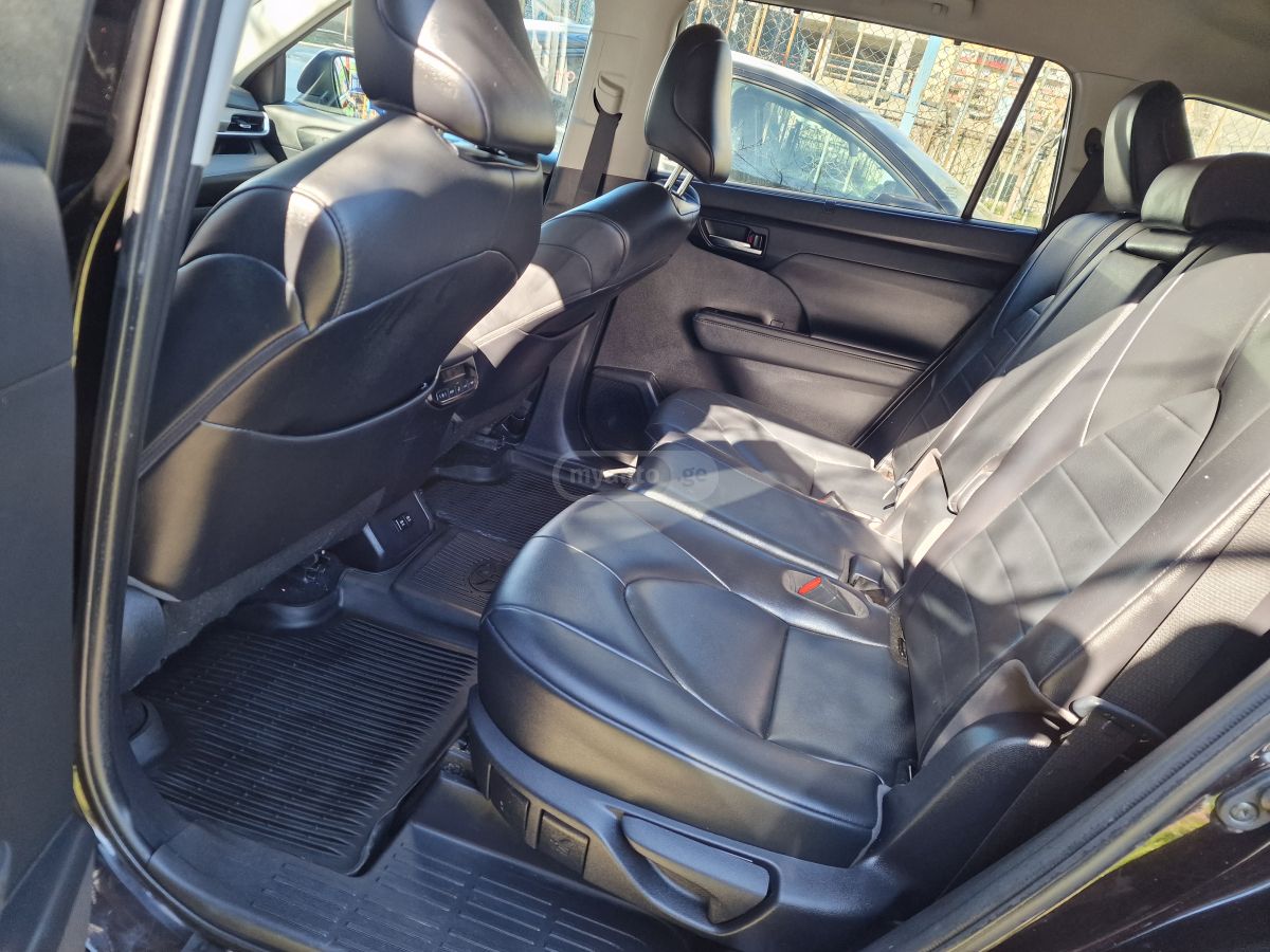 Toyota Highlander - фото 10