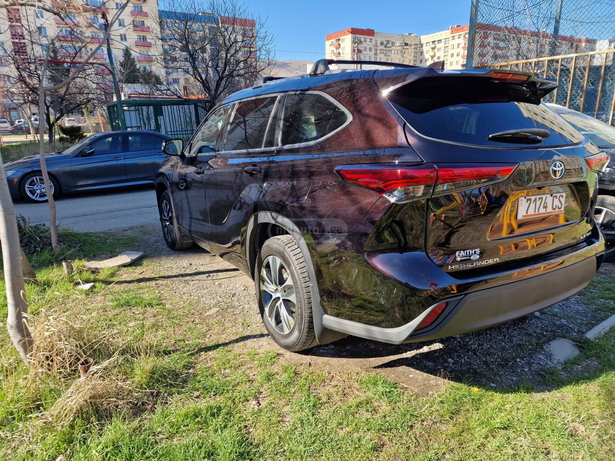 Toyota Highlander - фото 5