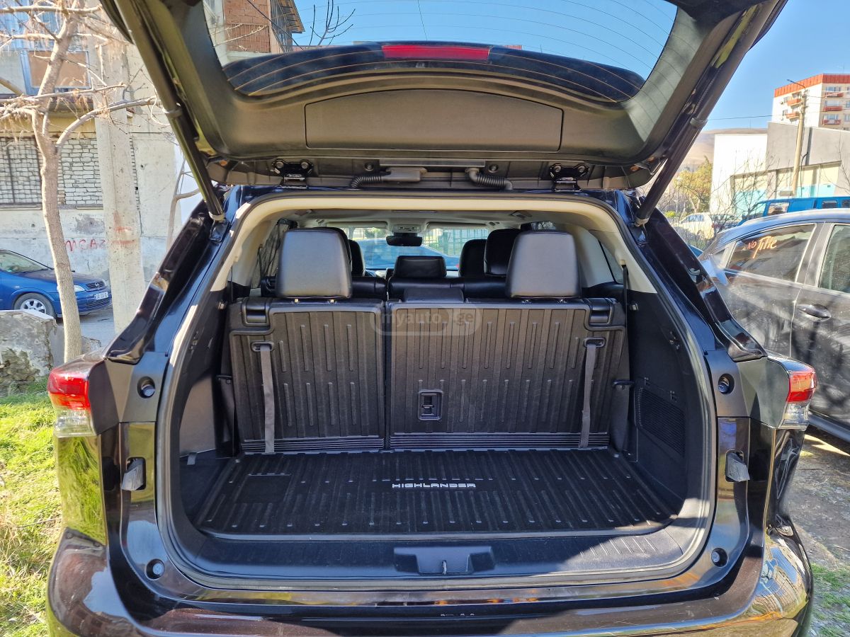 Toyota Highlander - фото 8