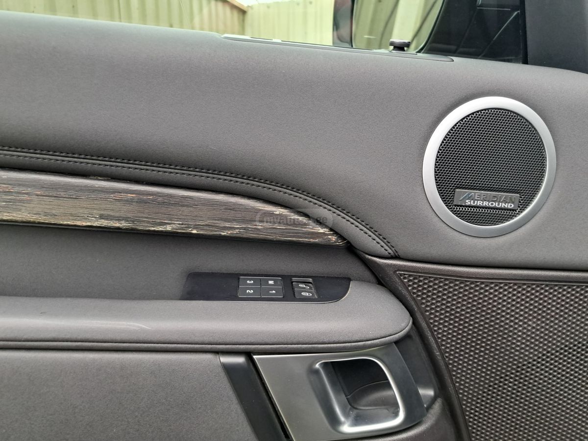 Land Rover Discovery - фото 11