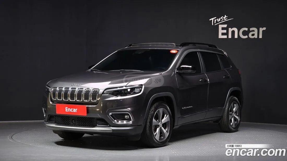 Jeep Cherokee - фото 11