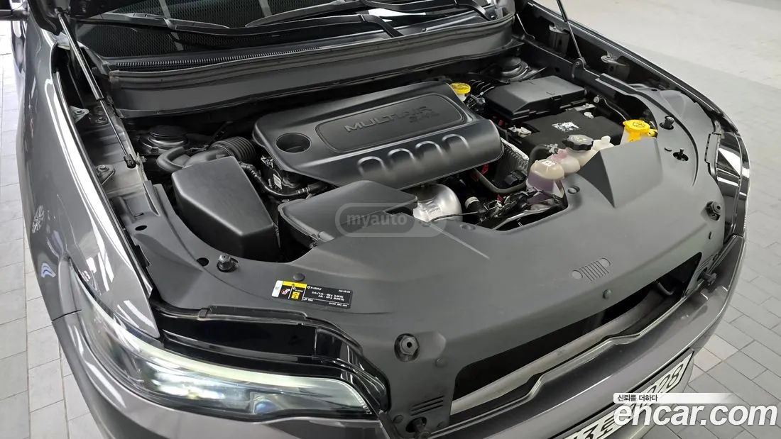 Jeep Cherokee - фото 6