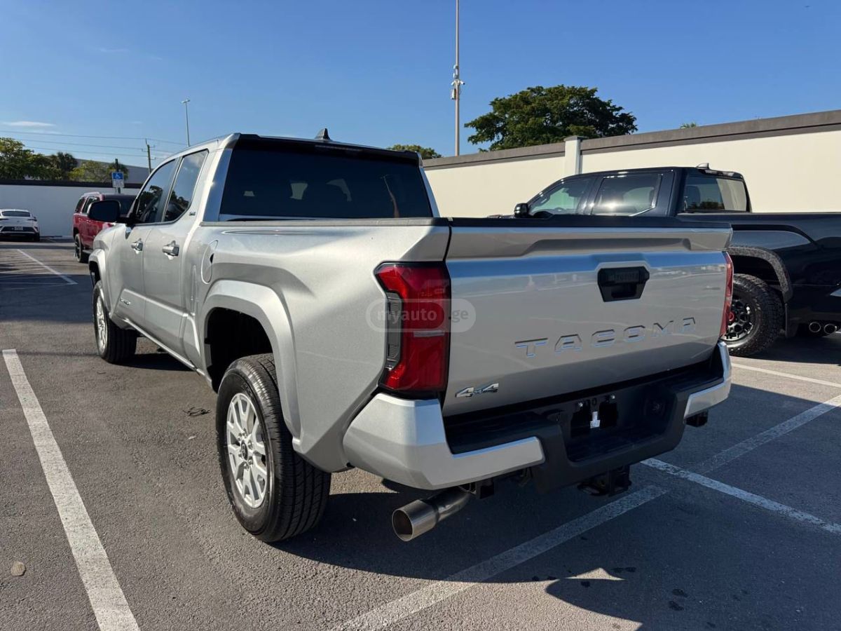 Toyota Dealer — миниатюра 3