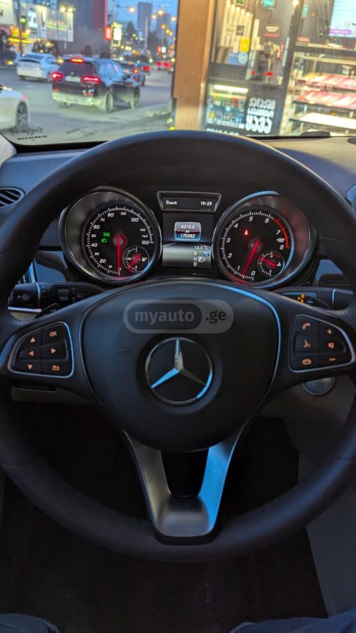 Mercedes-Benz GLE 350 - фото 11
