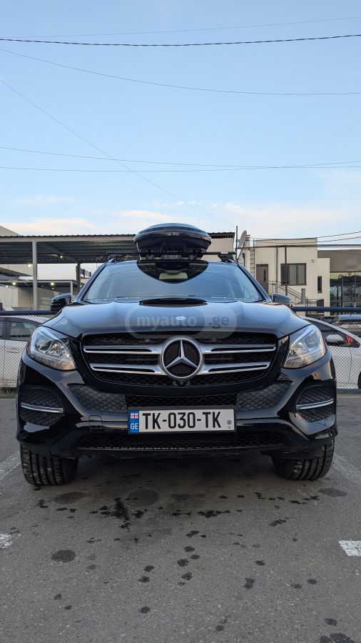 Mercedes-Benz GLE 350 - фото 12