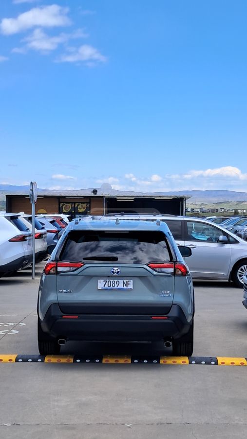 Toyota Rav 4 - фото 6
