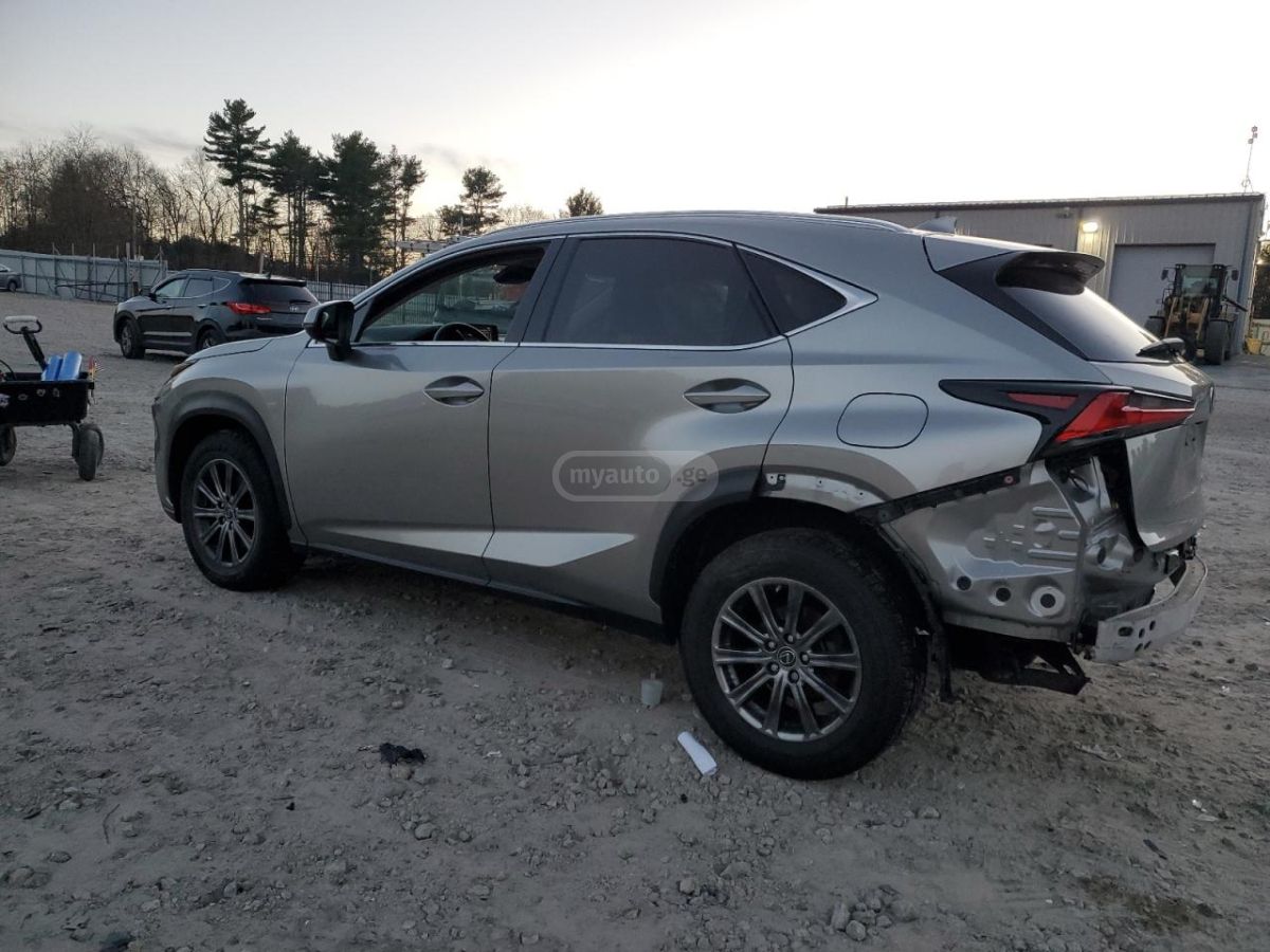 Lexus NX 300 - фото 3