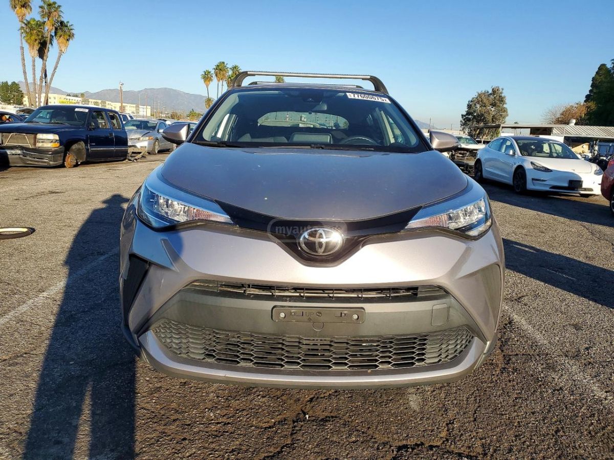 Toyota CHR - фото 5