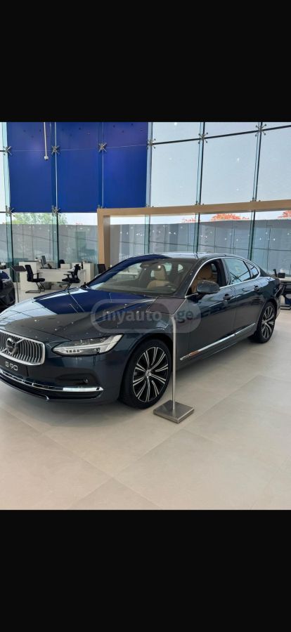 Volvo S 90 - фото 1