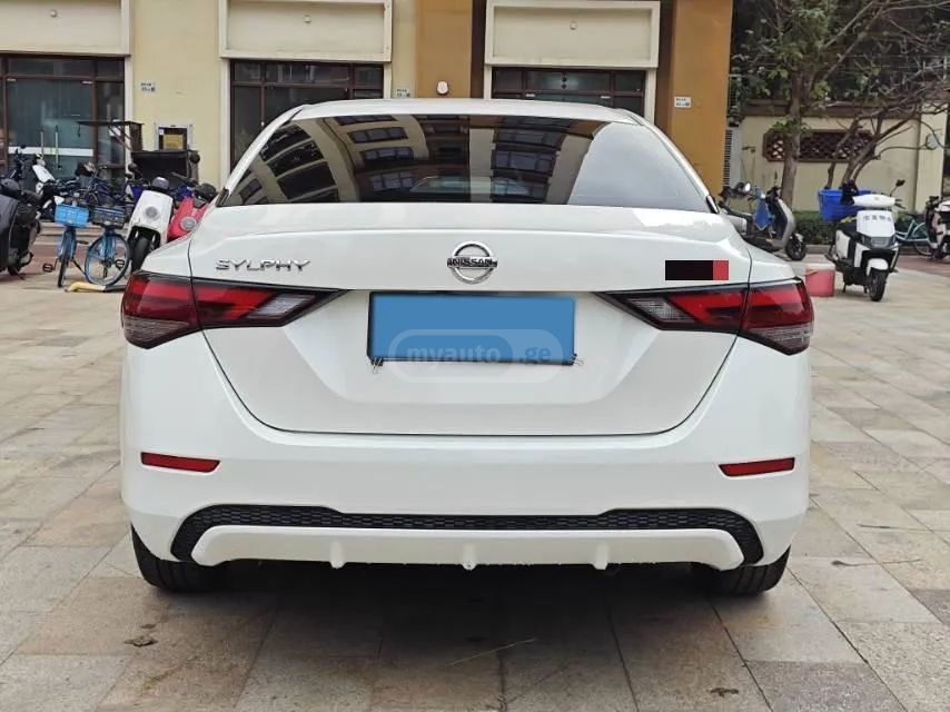 Nissan Sylphy 2021 — миниатюра 4