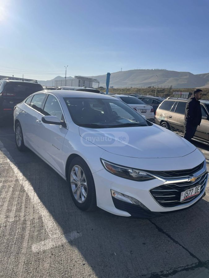 Chevrolet Malibu - фото 3