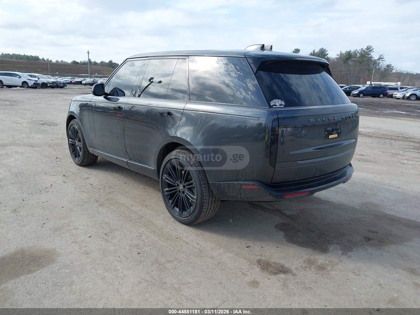 Land Rover Range Rover P400 Se 2025 — миниатюра 3