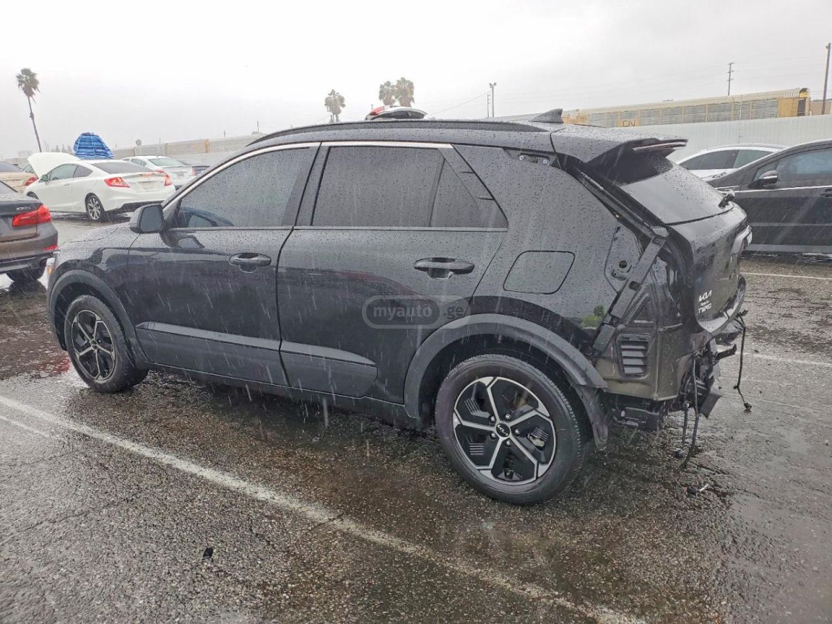 Kia LX — миниатюра 3