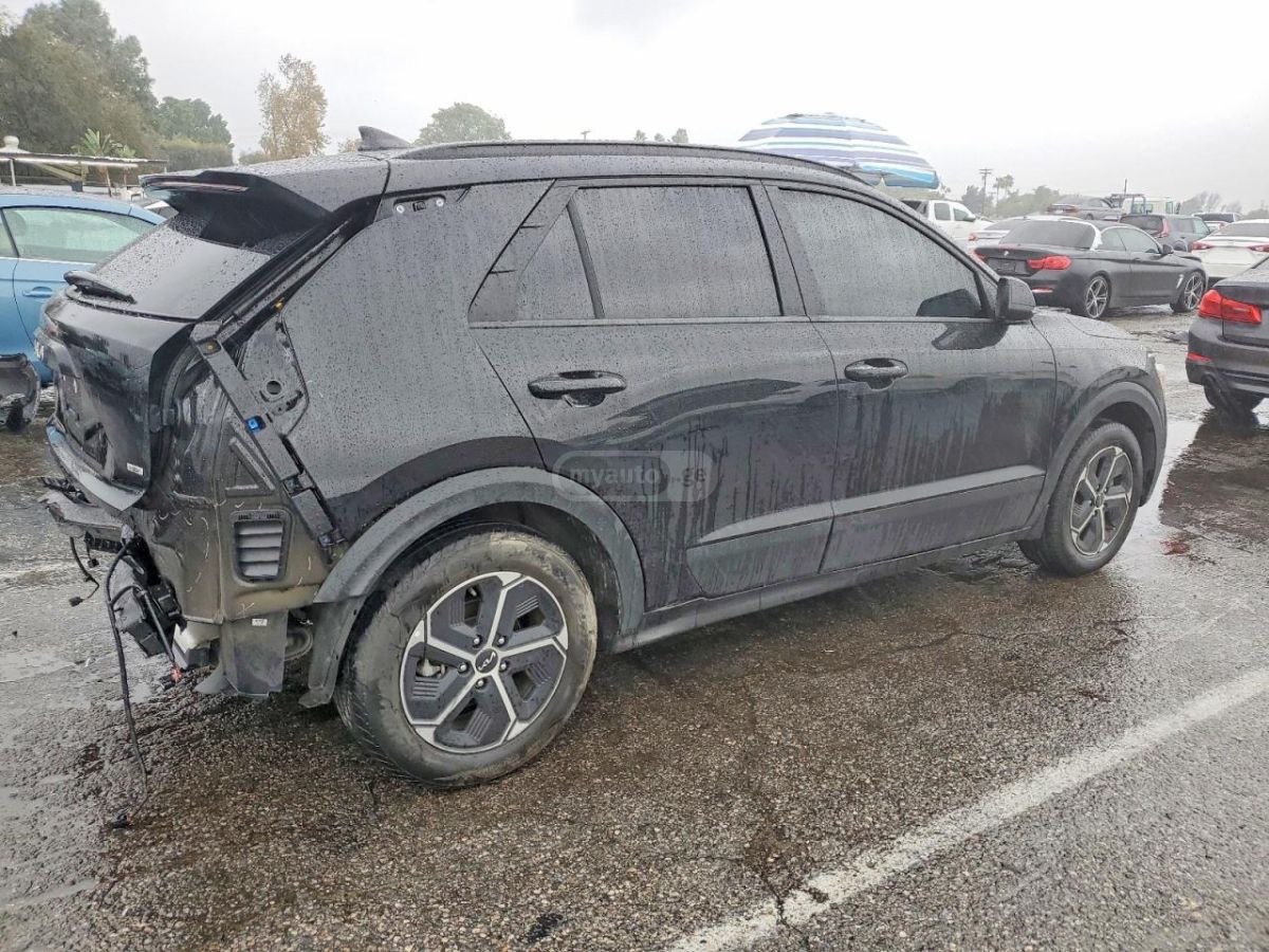 Kia LX — миниатюра 4