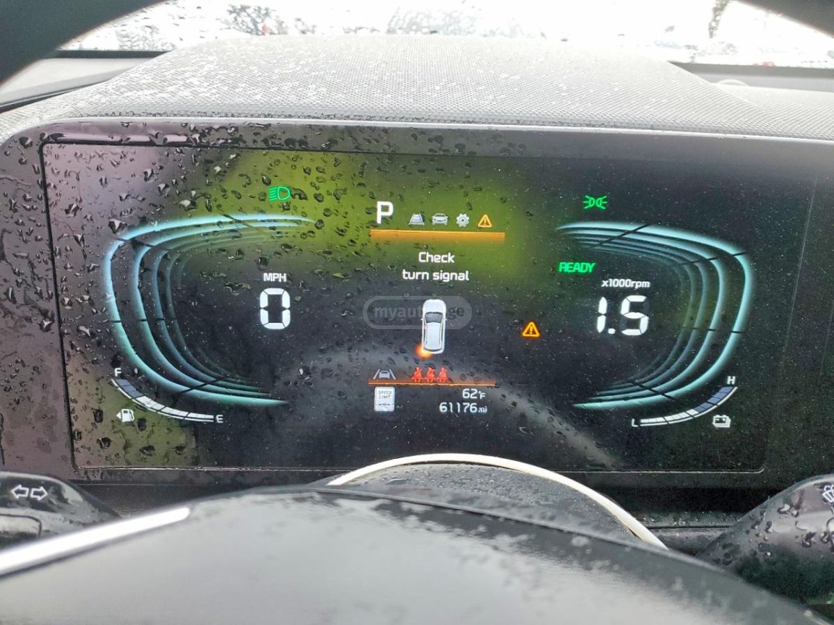 Kia LX — миниатюра 9