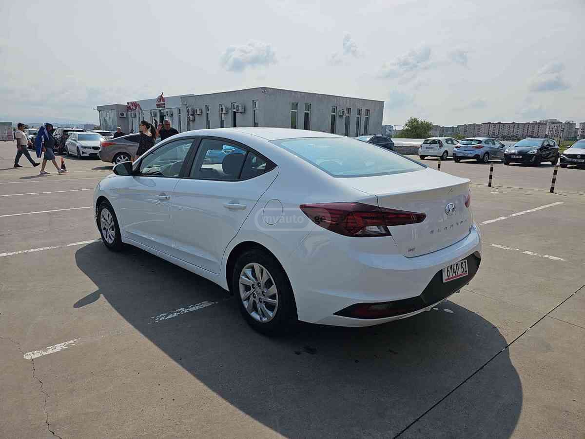 Hyundai Hyundai Elantra — миниатюра 6