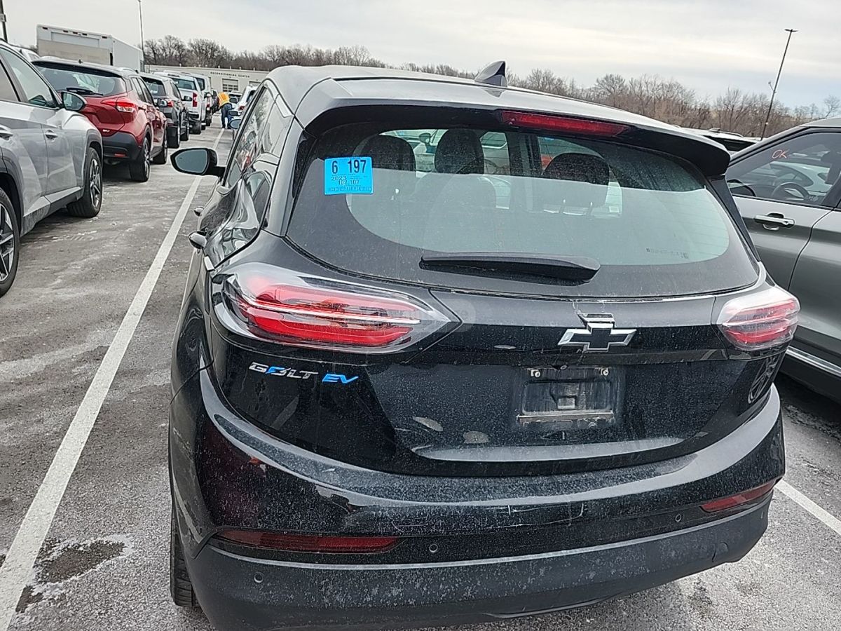 Chevrolet 2LT 4dr Wagon Automatic — миниатюра 4