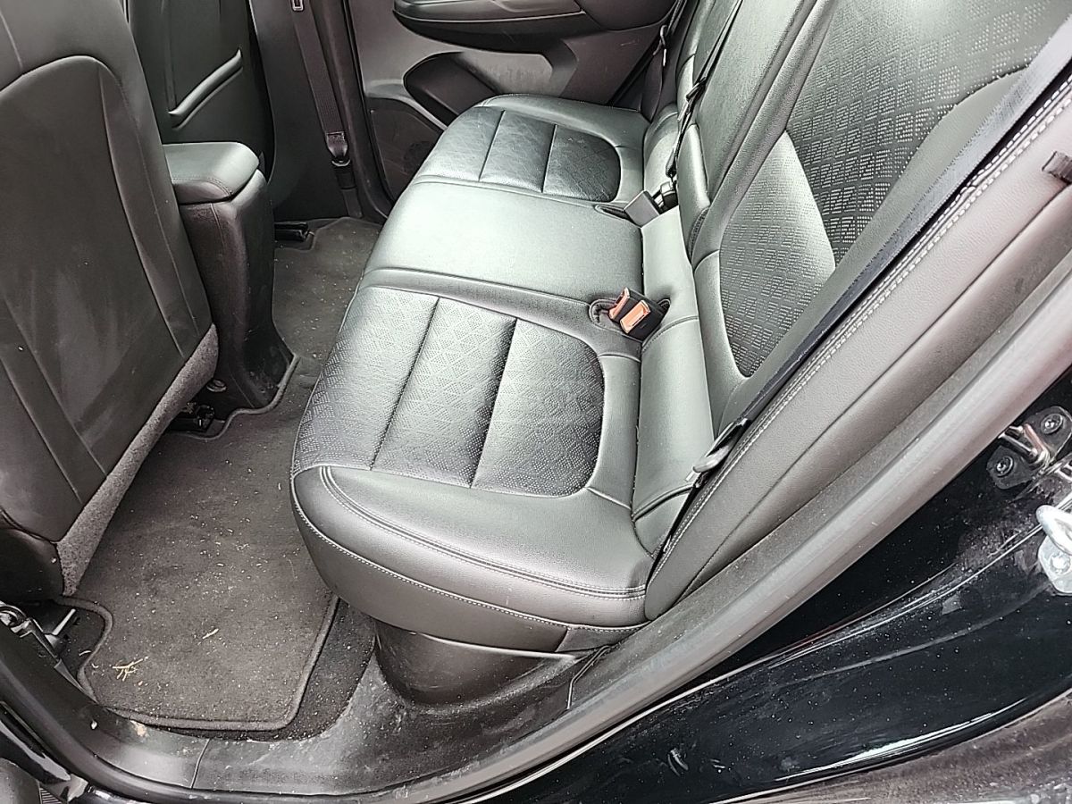 Chevrolet 2LT 4dr Wagon Automatic — миниатюра 9