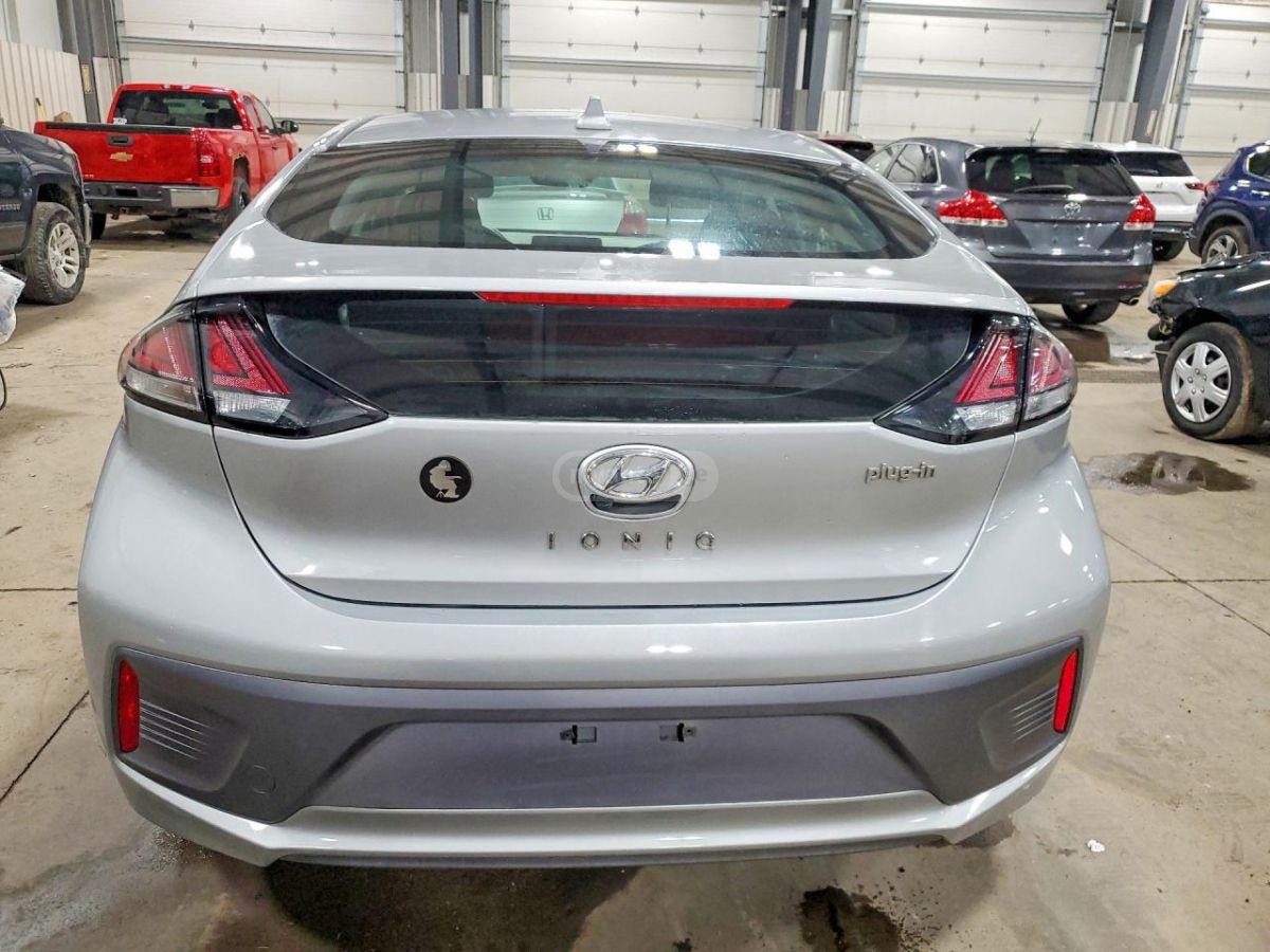 Hyundai Ioniq - фото 6