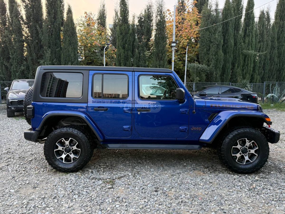 Jeep Wrangler - фото 13