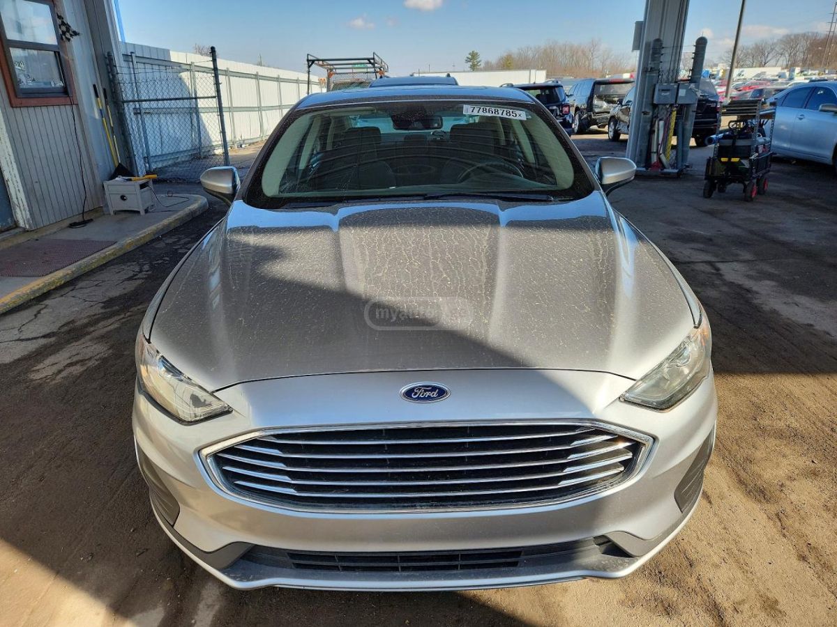 Ford Fusion - фото 5
