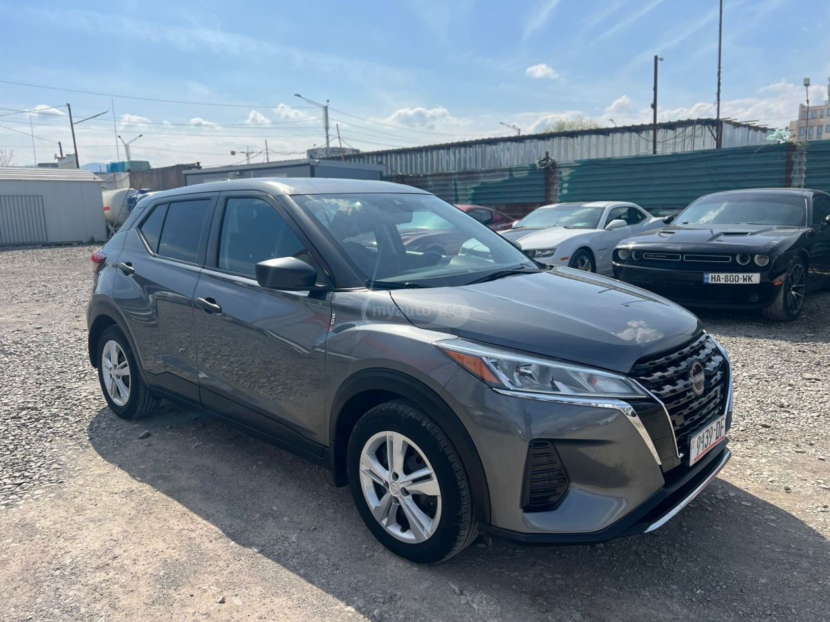 Nissan Kicks - фото 1