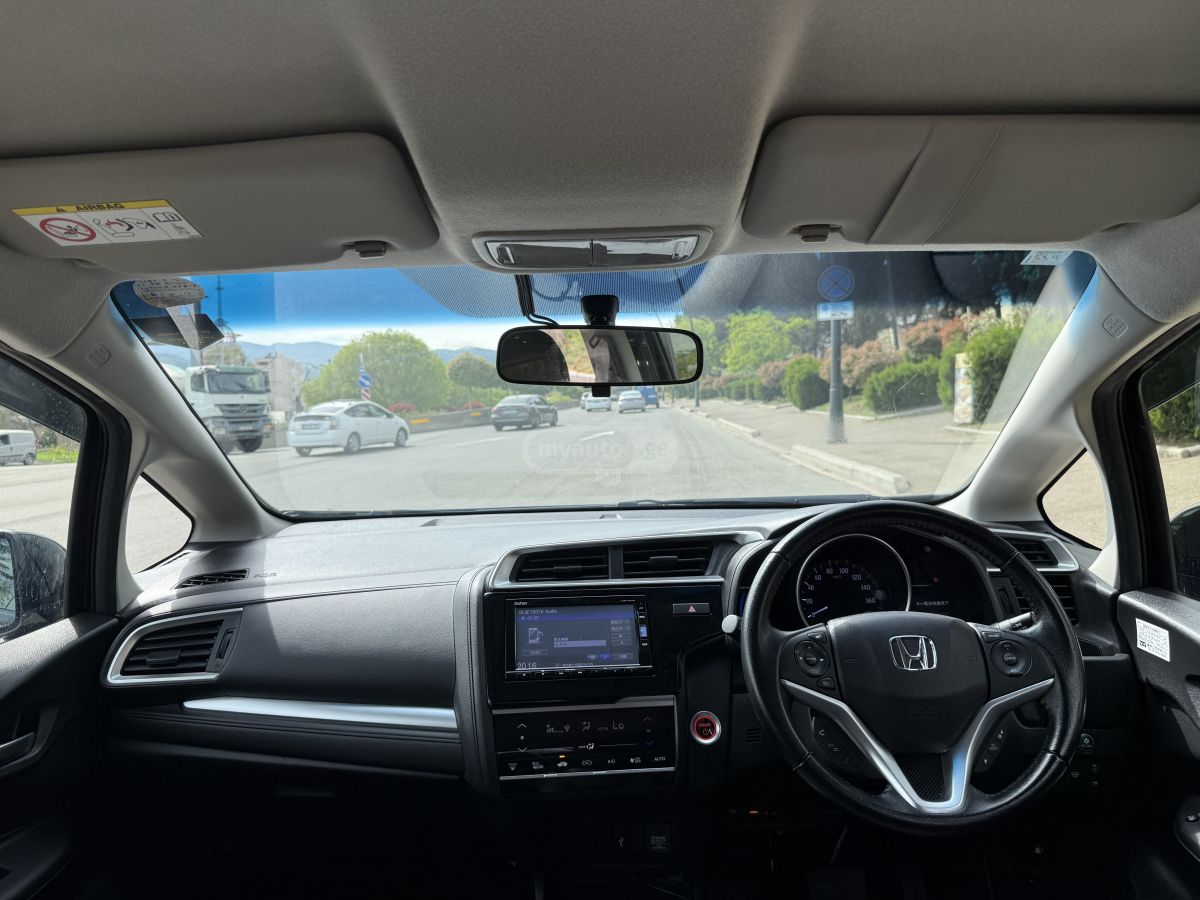 Honda Fit - фото 12