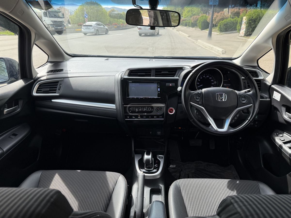 Honda Fit - фото 15