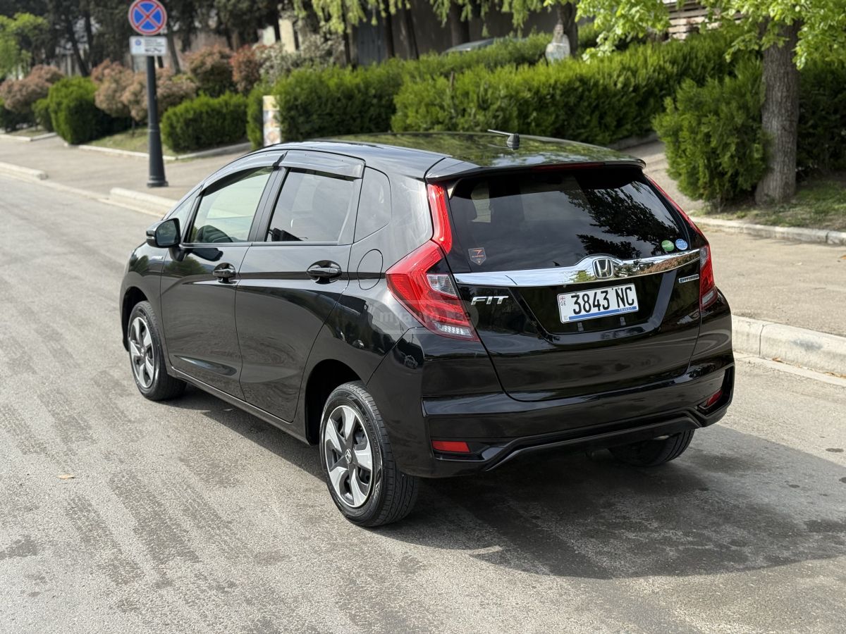 Honda Fit - фото 5