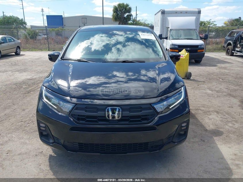 Honda Odyssey 2025 — миниатюра 11