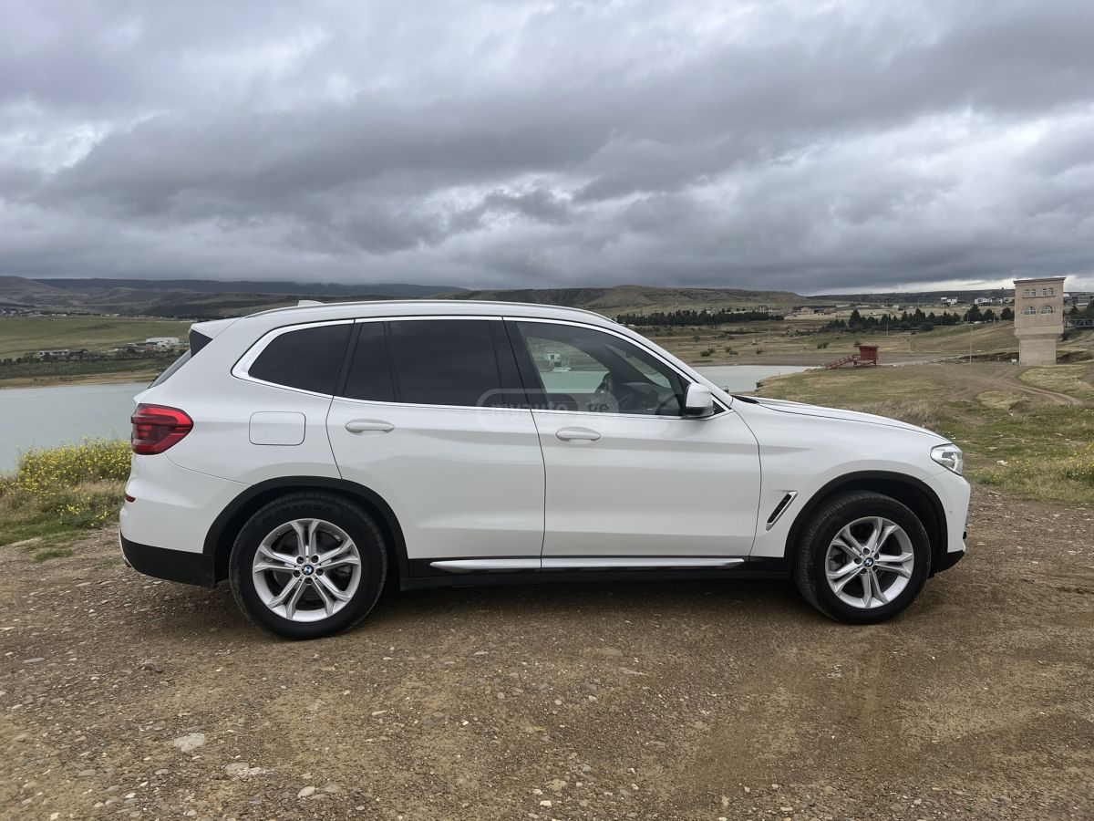 BMW X3 - фото 12