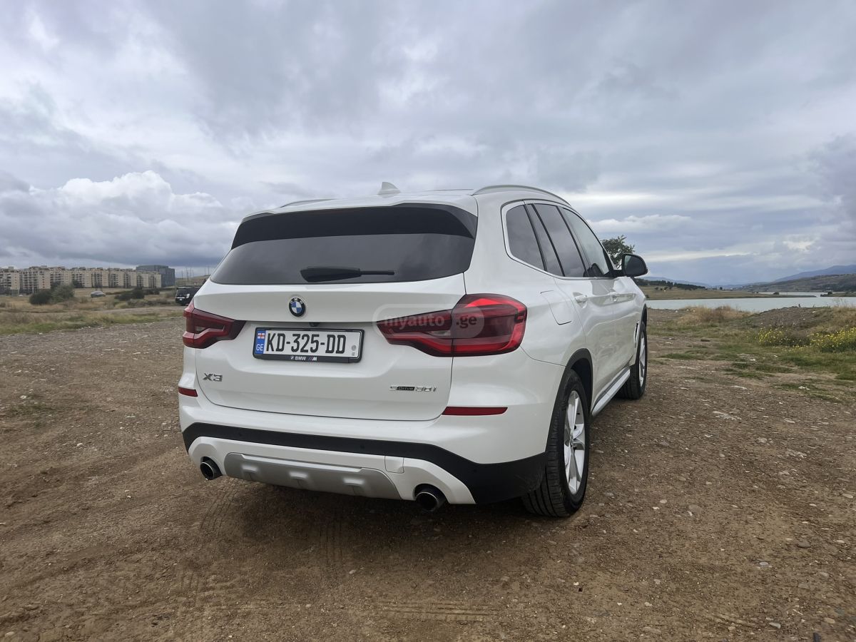 BMW X3 - фото 7
