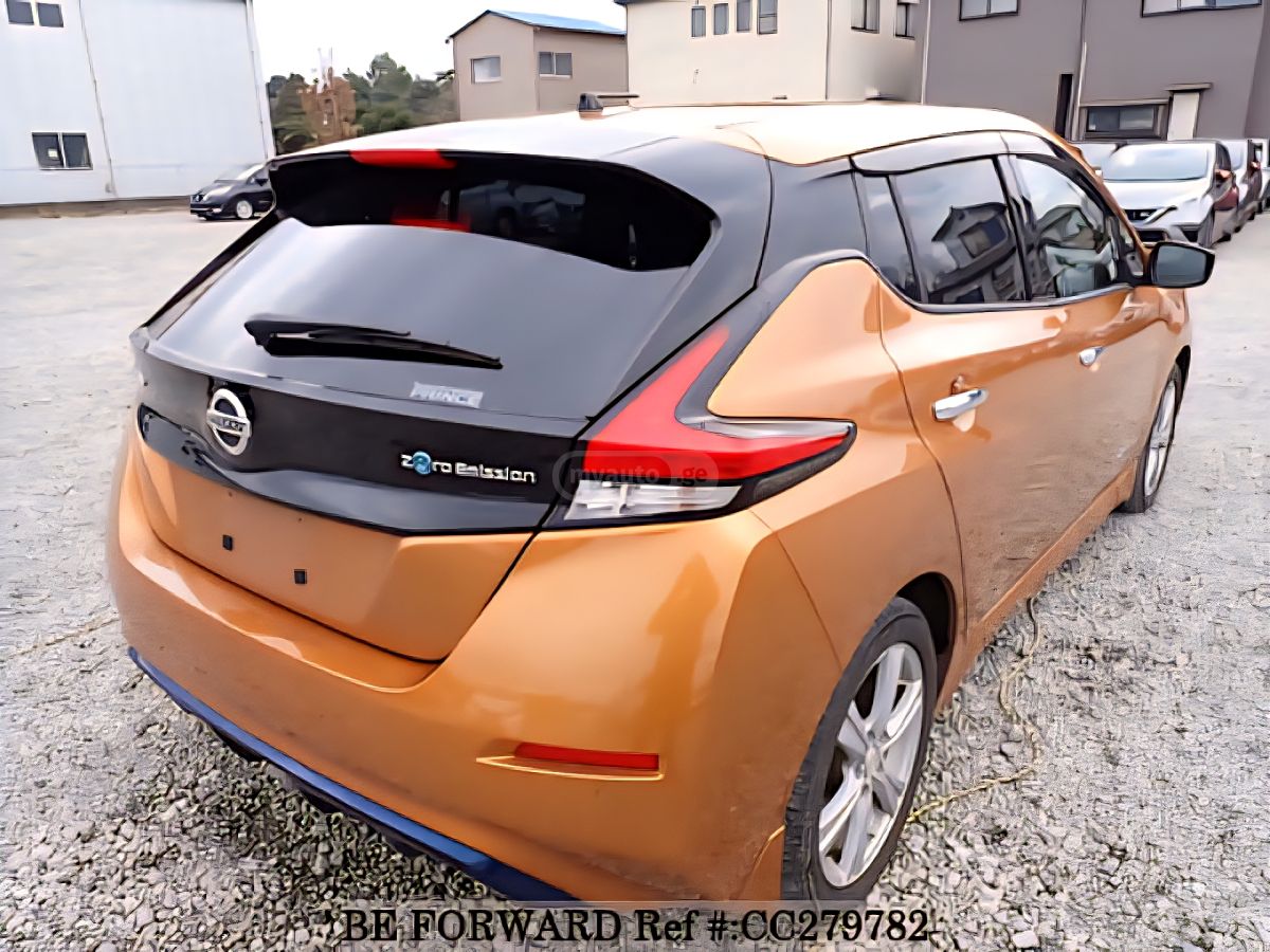 Nissan Leaf - фото 4