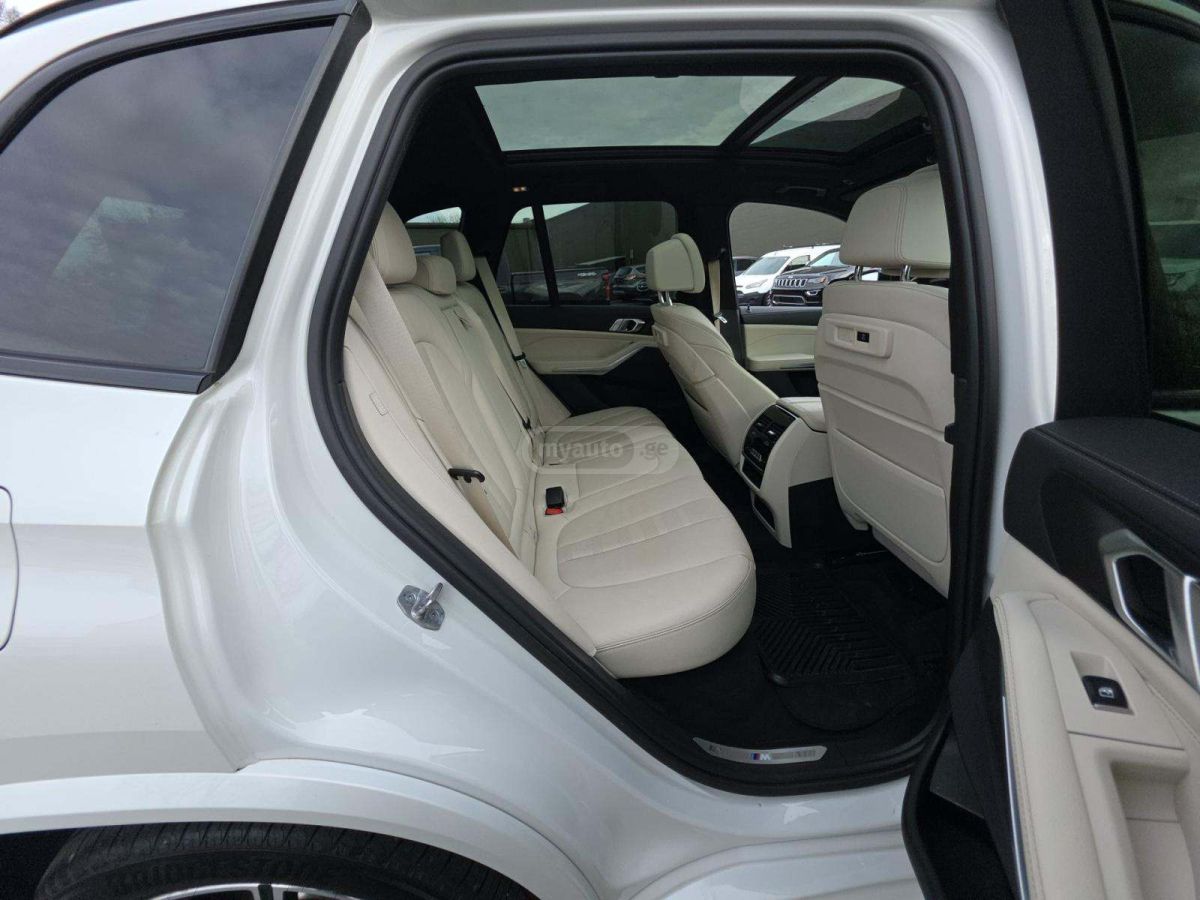 BMW X5 - фото 15