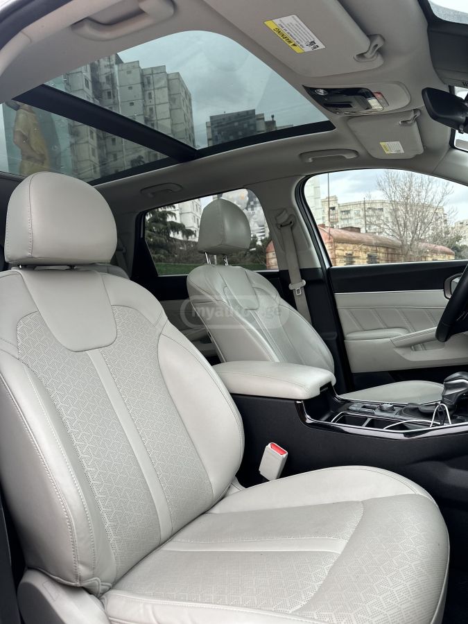 Kia Sorento - фото 12