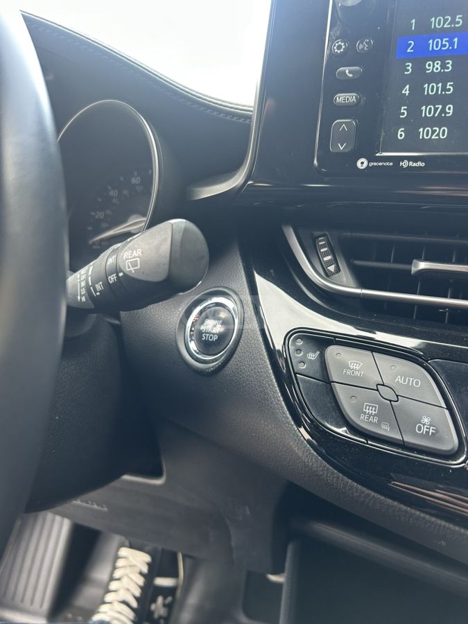 Toyota CHR - фото 9