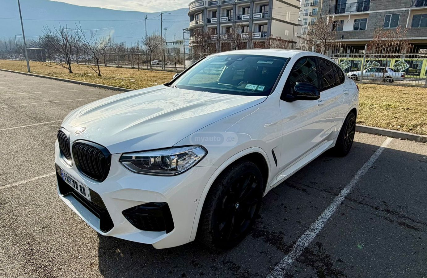 BMW X4 - фото 1