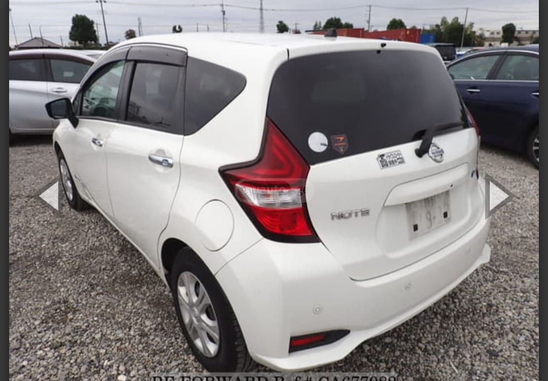 Nissan Note - фото 12