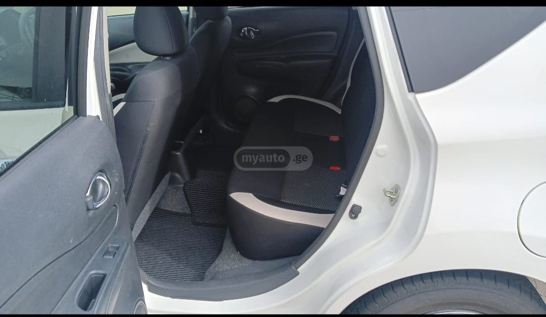 Nissan Note - фото 6