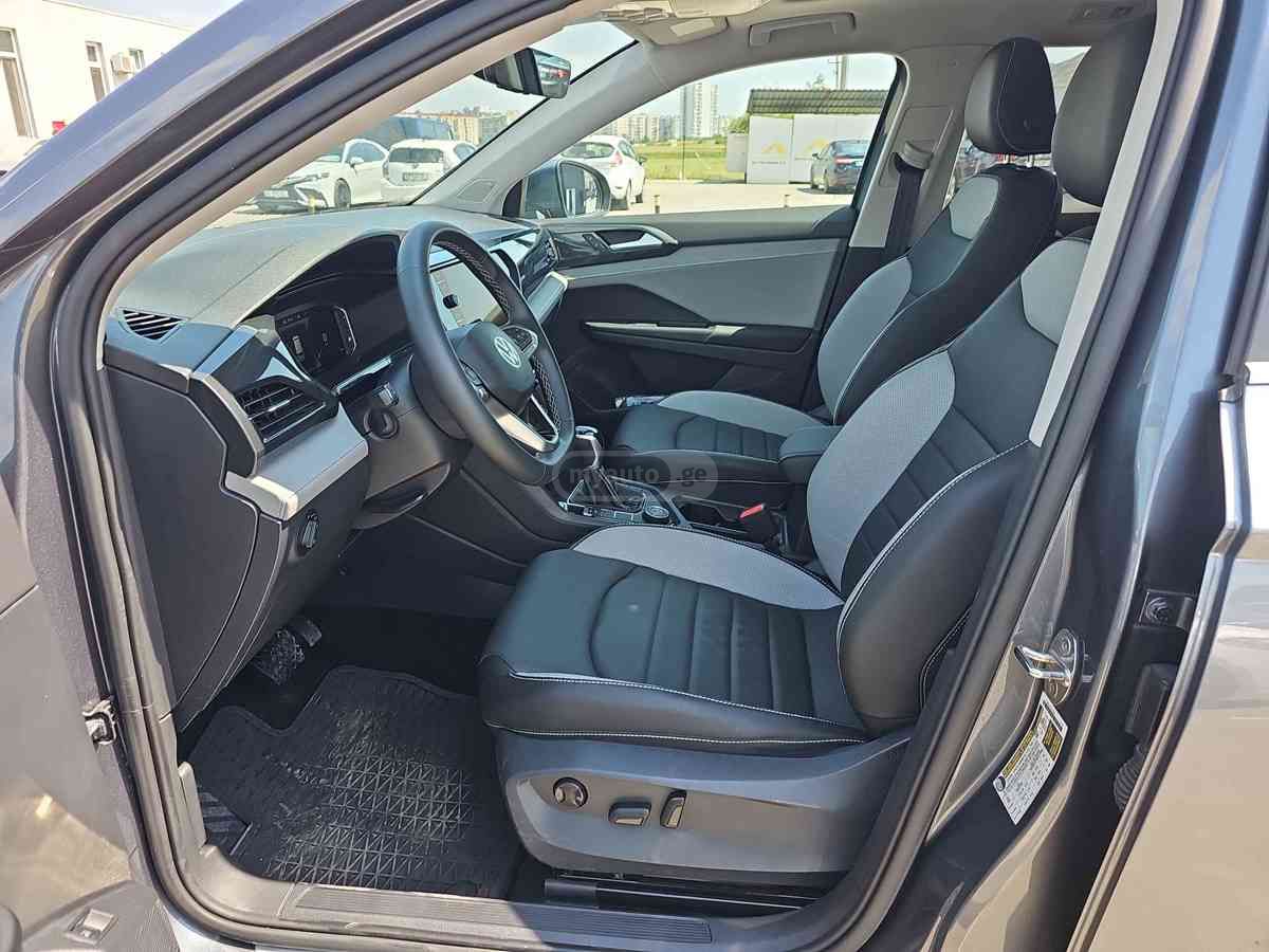 Volkswagen Volkswagen Tiguan — миниатюра 9