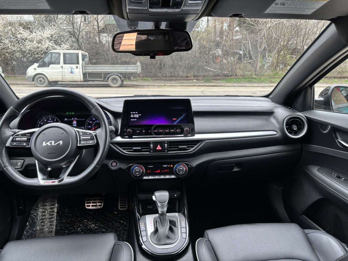 Kia gt — миниатюра 12