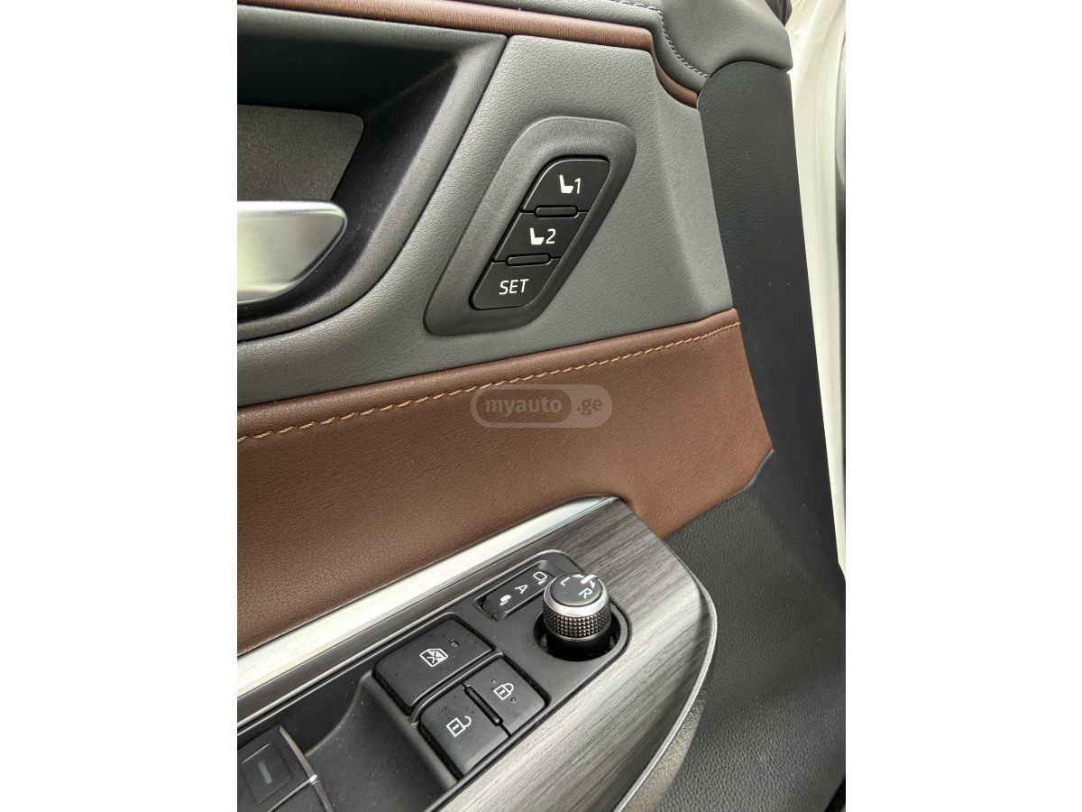 Toyota Venza - фото 12