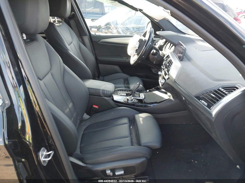 BMW X3 - фото 10