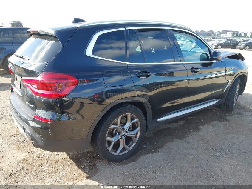 BMW X3 - фото 8