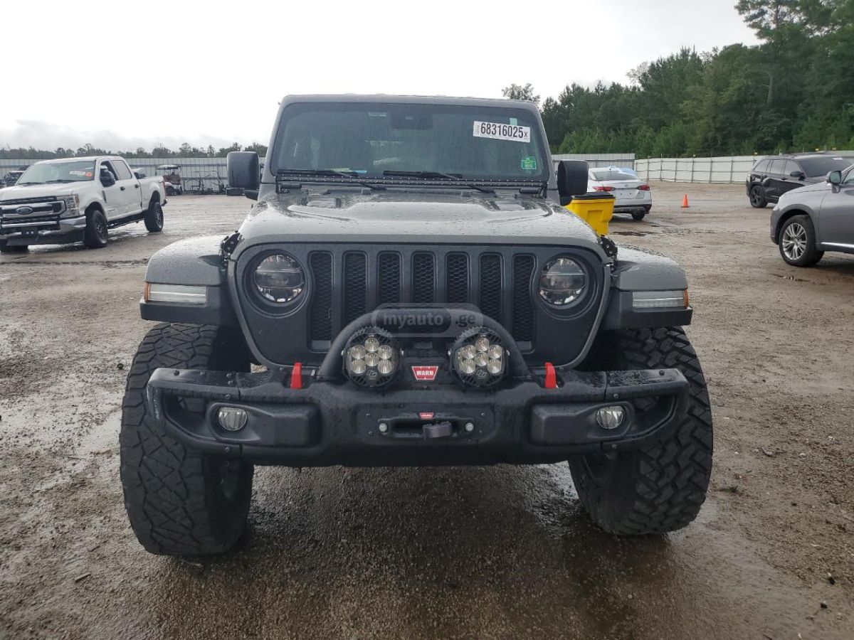 Jeep Wrangler - фото 5