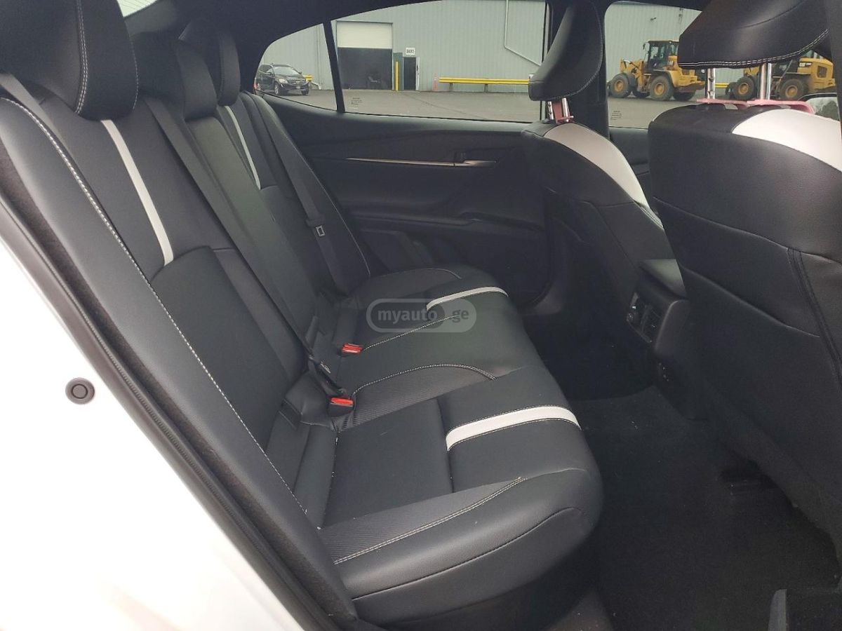 Toyota se — миниатюра 10