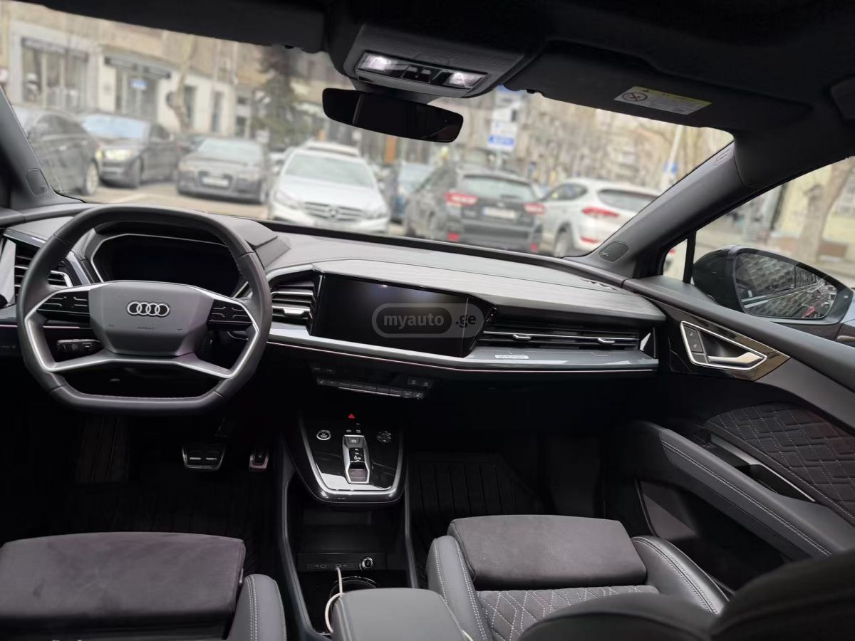 Audi Q4 E-Tron - фото 7