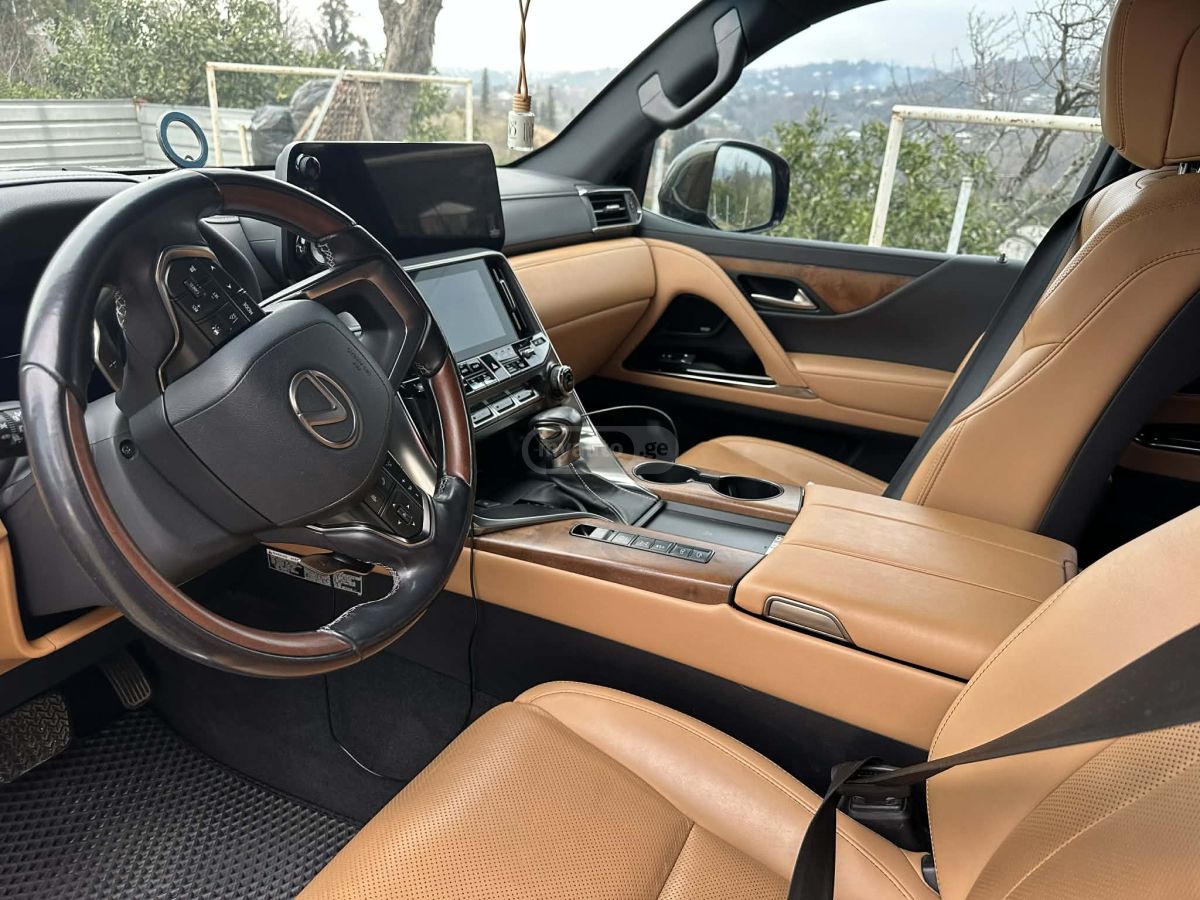 Lexus LX 500 - фото 6