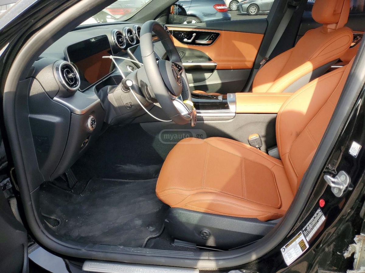 Mercedes-Benz C 300 2025 — миниатюра 7